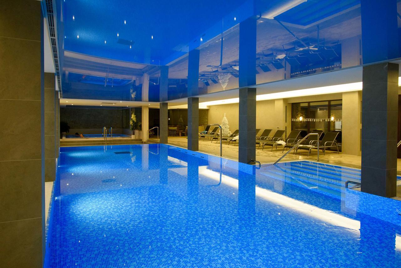 Hotel Zamek Valec Vladislav ภายนอก รูปภาพ