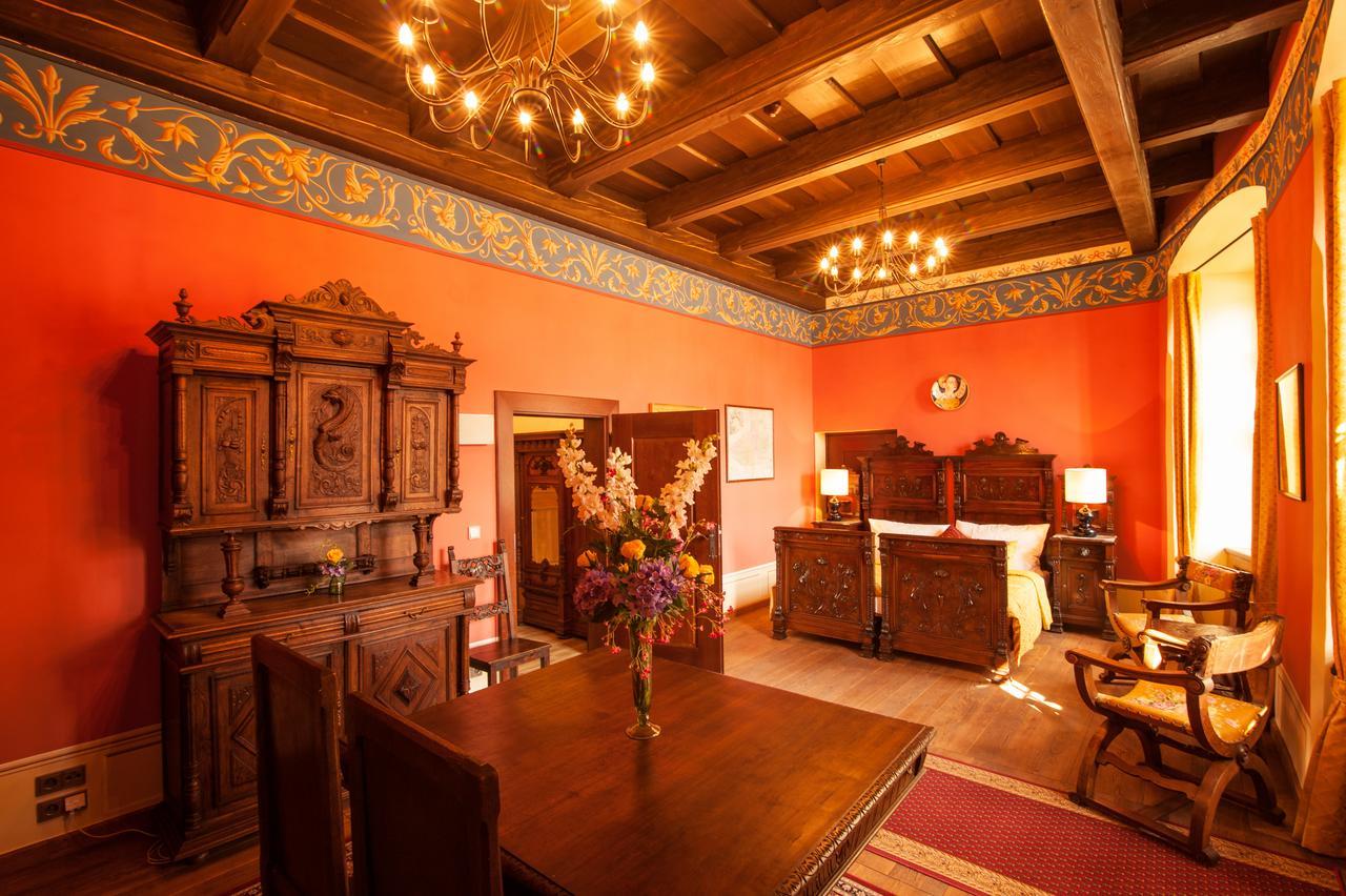 Hotel Zamek Valec Vladislav ภายนอก รูปภาพ