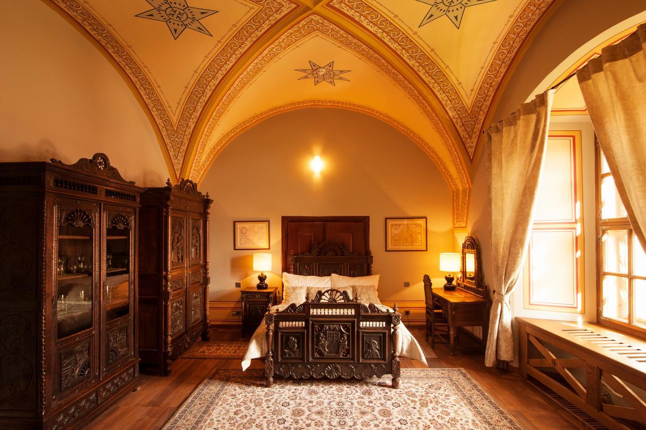 Hotel Zamek Valec Vladislav ภายนอก รูปภาพ