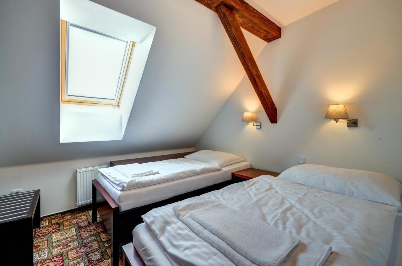 Hotel Zamek Valec Vladislav ภายนอก รูปภาพ